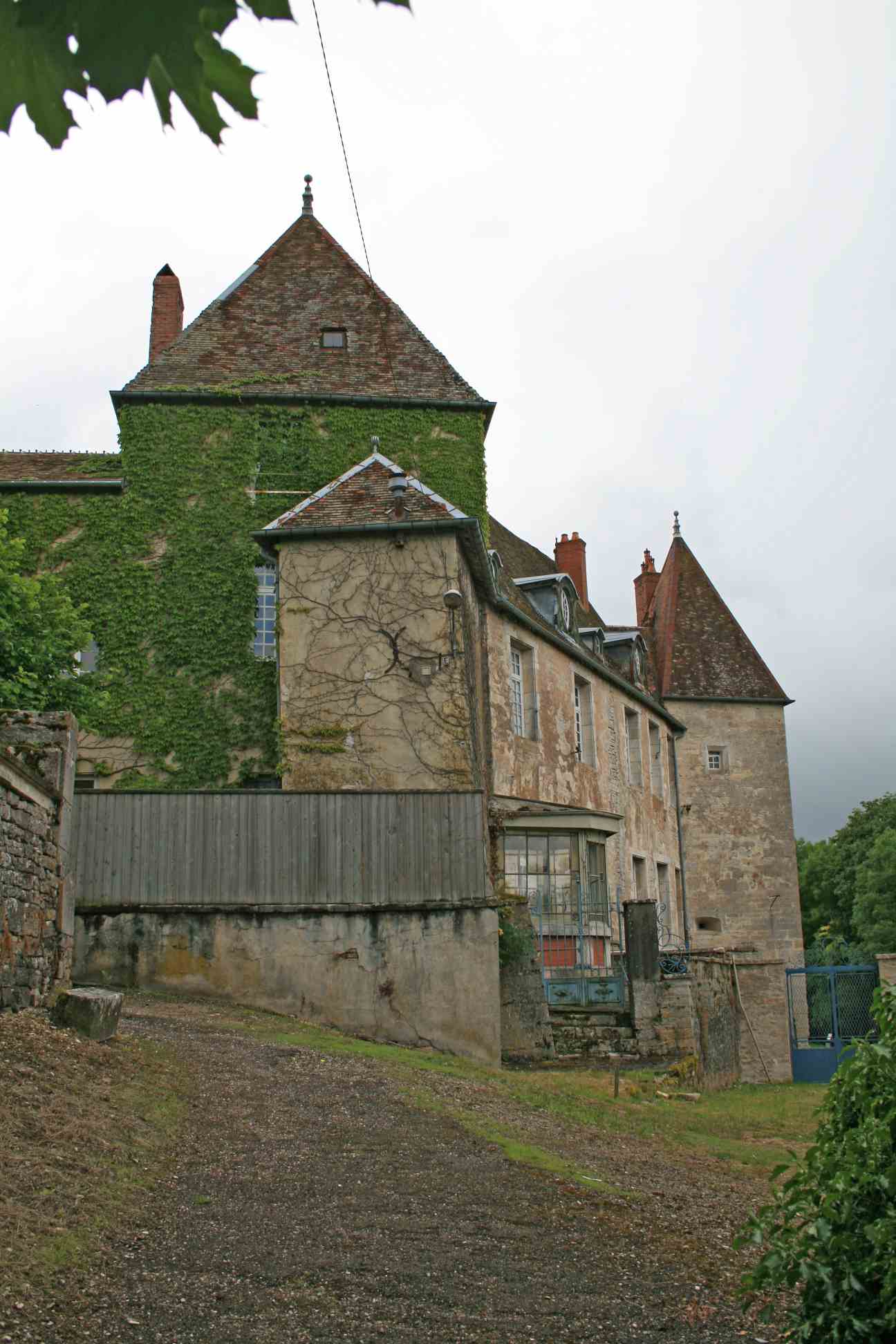 Chateau Gy